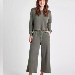 Splendid Sage Wide-Leg Pant Set
